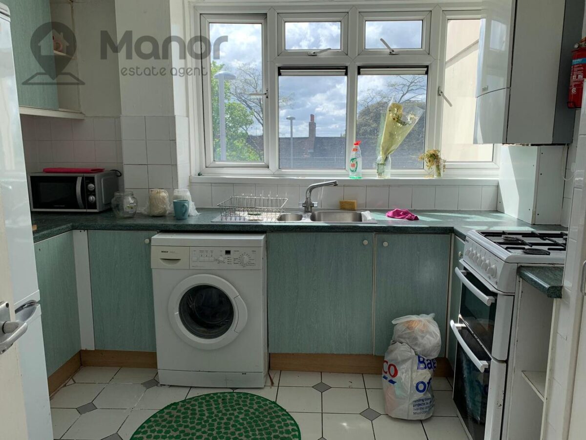 Hoe Street, Walthamstow, E17 9BG