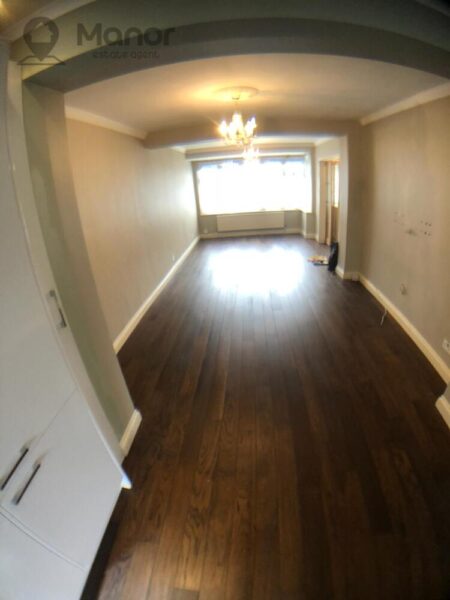 Clydesdale, Enfield, EN3 4RJ