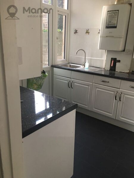 Lansdowne Road, Ilford, IG3 8NQ