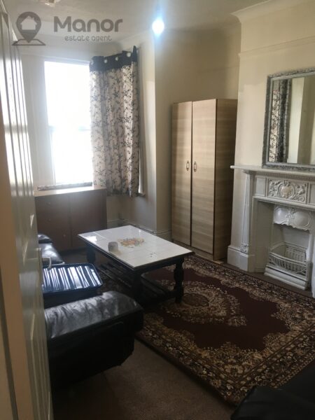 Mortlake Road, Ilford, IG1 2TD