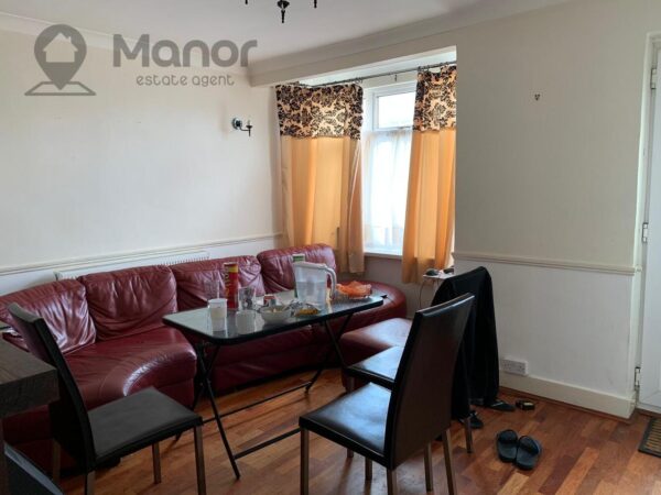 Beam Avenue, Dagenham, RM10 9BL