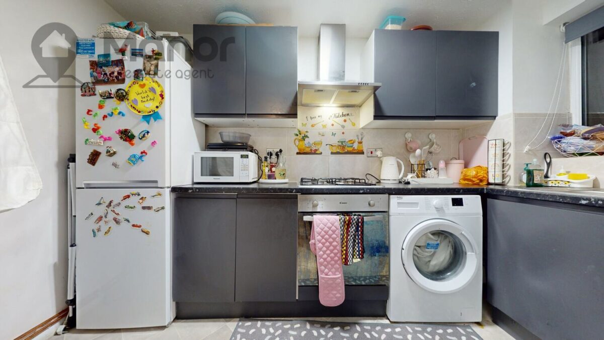 Plumtree Close, Dagenham, RM10 8UF