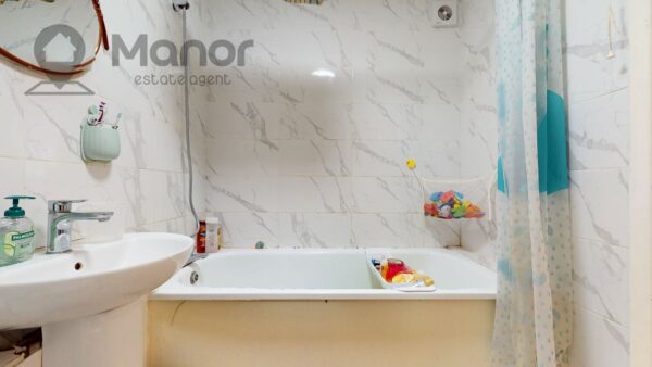 Plumtree Close, Dagenham, RM10 8UF