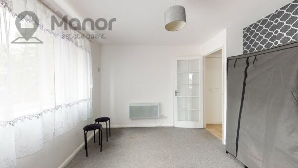 Greenslade Road, Barking, IG11 9XE