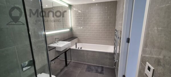 Kingwood House, 1 Chaucer Gardens, Whitechapel, E1 8QF