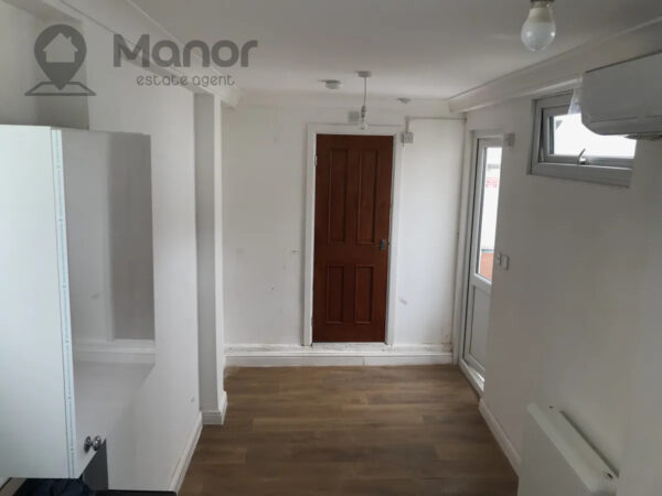 High Street, Walthamstow, E17 7DB