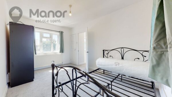 Park Avenue, East Ham, E6 2PN