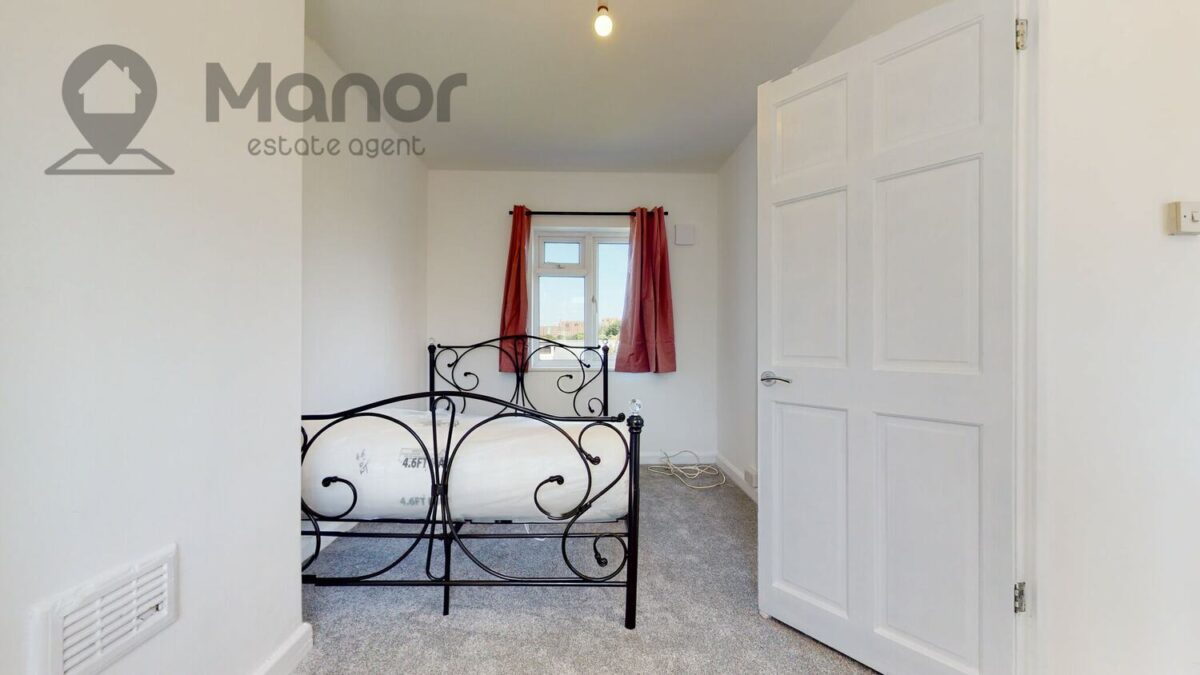 Park Avenue, East Ham, E6 2PN