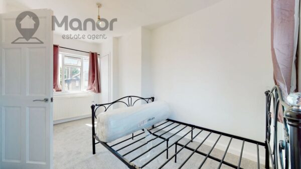 Park Avenue, East Ham, E6 2PN