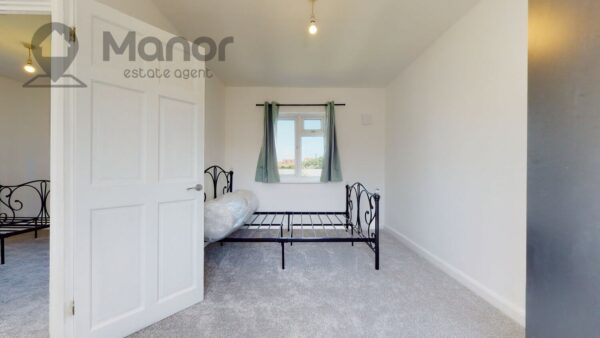 Park Avenue, East Ham, E6 2PN