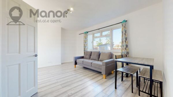 Park Avenue, East Ham, E6 2PN