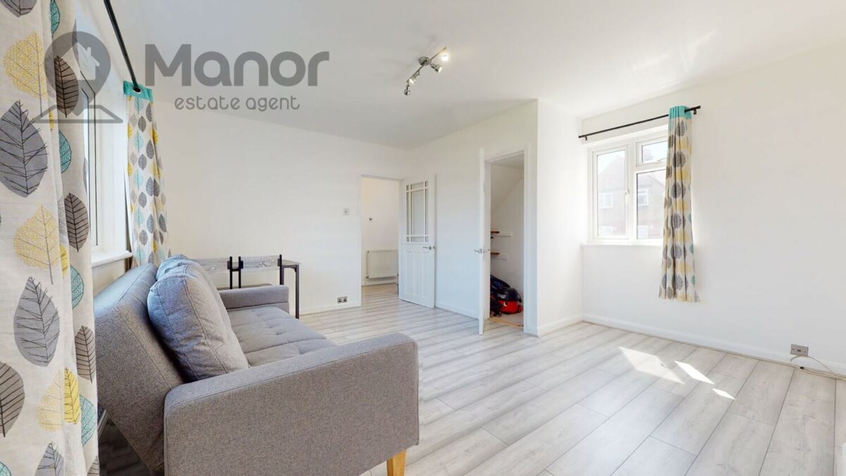 Park Avenue, East Ham, E6 2PN