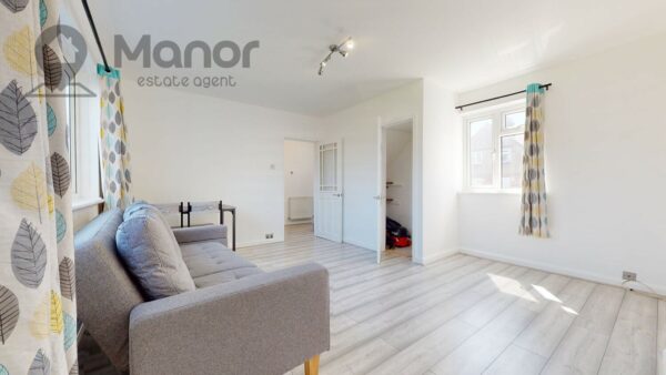 Park Avenue, East Ham, E6 2PN