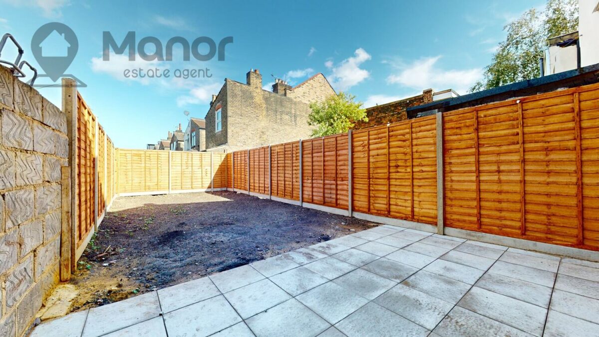 Plashet Grove, East Ham, E6 1AA