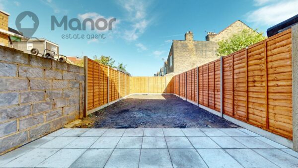 Plashet Grove, East Ham, E6 1AA