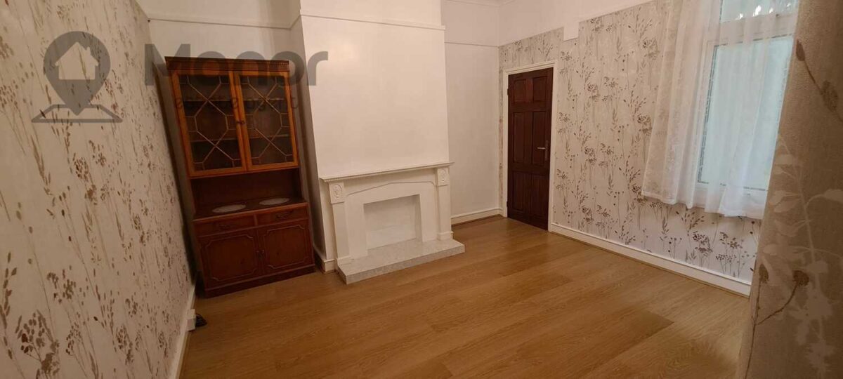 Douglas Road, Seven Kings, IG3 8UX