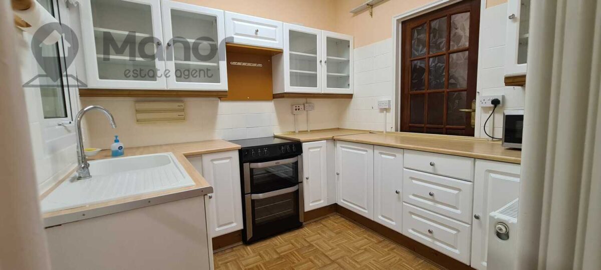 Douglas Road, Seven Kings, IG3 8UX