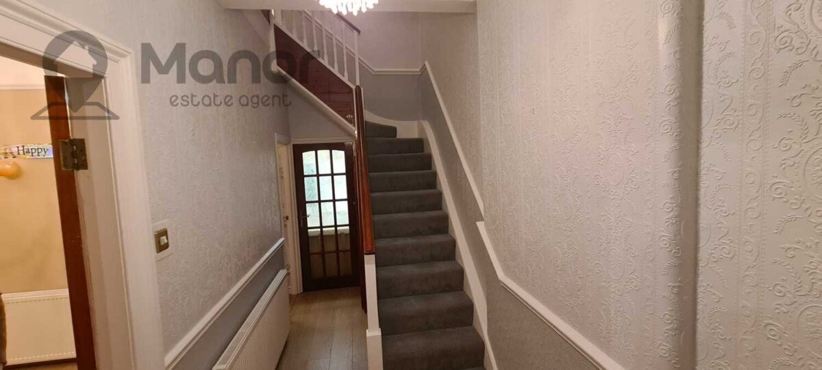 Douglas Road, Seven Kings, IG3 8UX