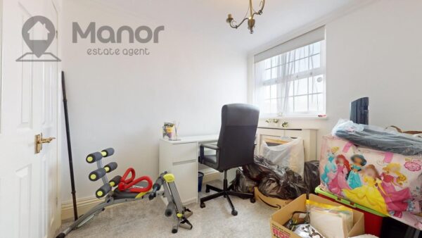 Pimpernel Way, Harold Hill, RM3 8BT