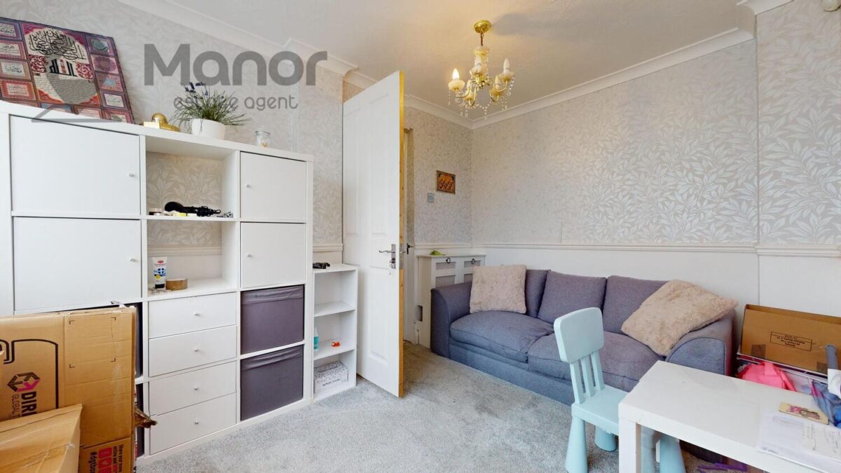 Pimpernel Way, Harold Hill, RM3 8BT