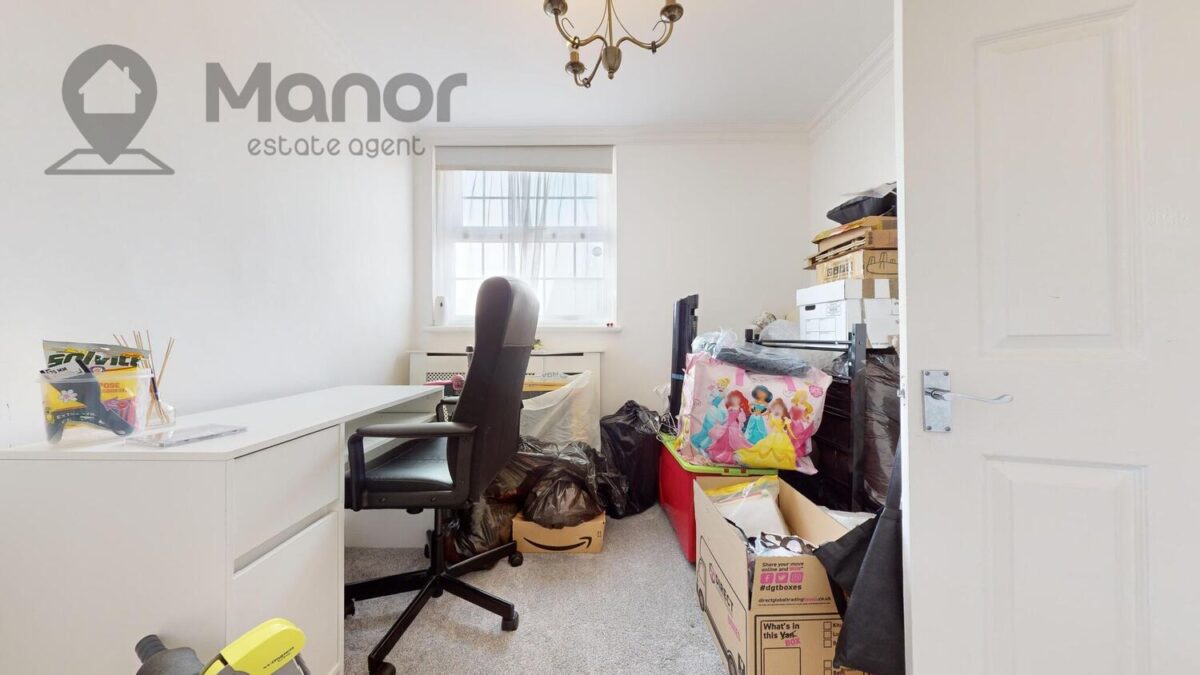 Pimpernel Way, Harold Hill, RM3 8BT