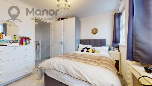 Pimpernel Way, Harold Hill, RM3 8BT