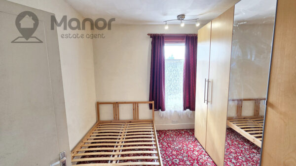 Reigate Road, Seven Kings, IG3 9HD