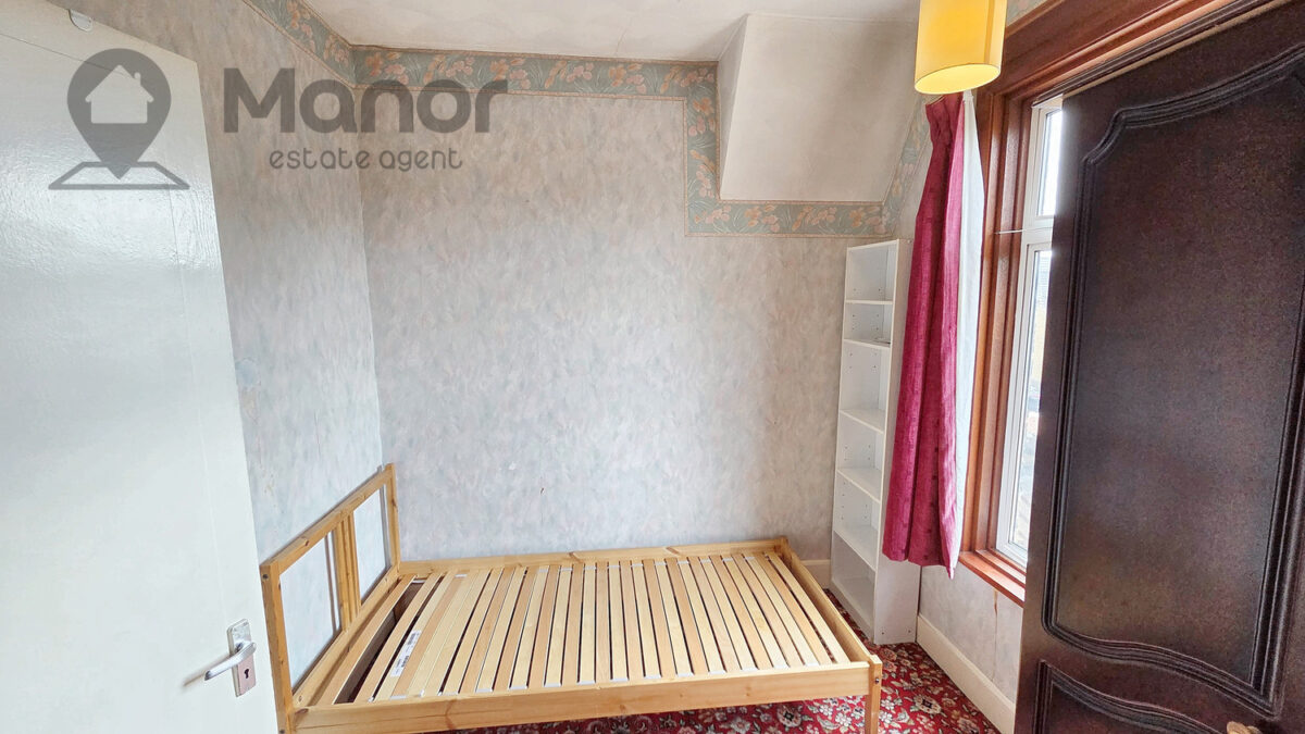 Reigate Road, Seven Kings, IG3 9HD