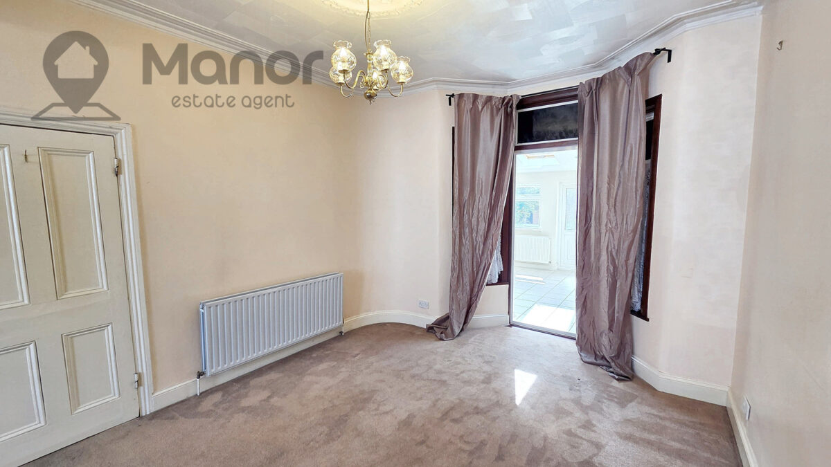 Reigate Road, Seven Kings, IG3 9HD