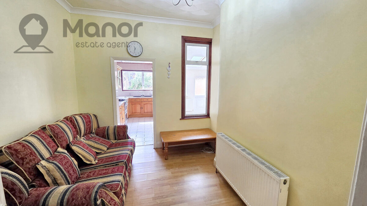 Reigate Road, Seven Kings, IG3 9HD