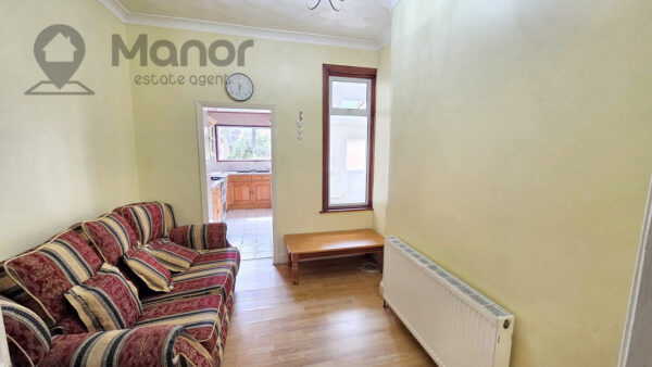 Reigate Road, Seven Kings, IG3 9HD