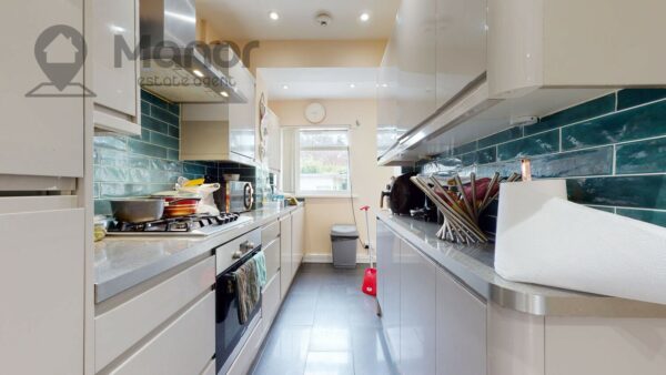 Lamberhurst Road, Dagenham, RM8 1PS