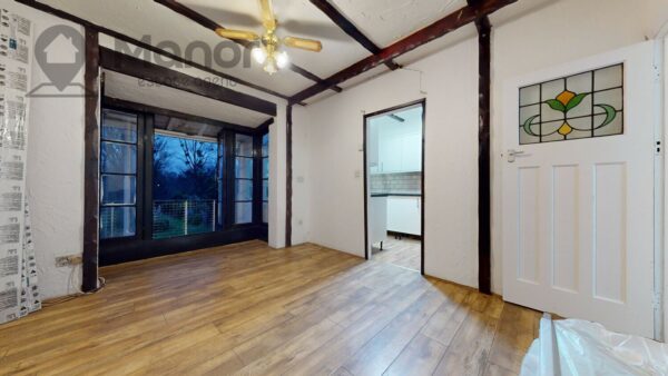 Eastern Avenue, Ilford, IG2 7SD