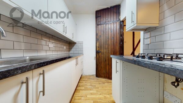 Eastern Avenue, Ilford, IG2 7SD