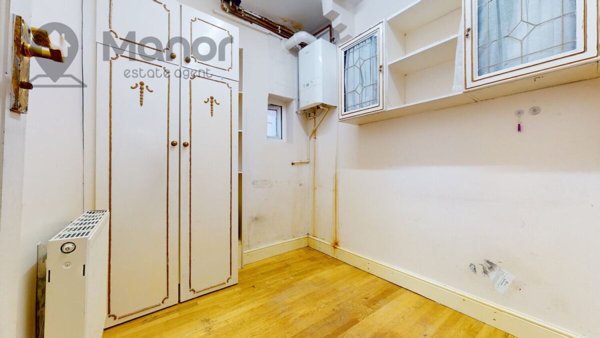 Holmwood Road, Seven Kings, IG3 9XZ