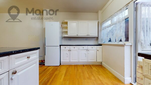 Holmwood Road, Seven Kings, IG3 9XZ