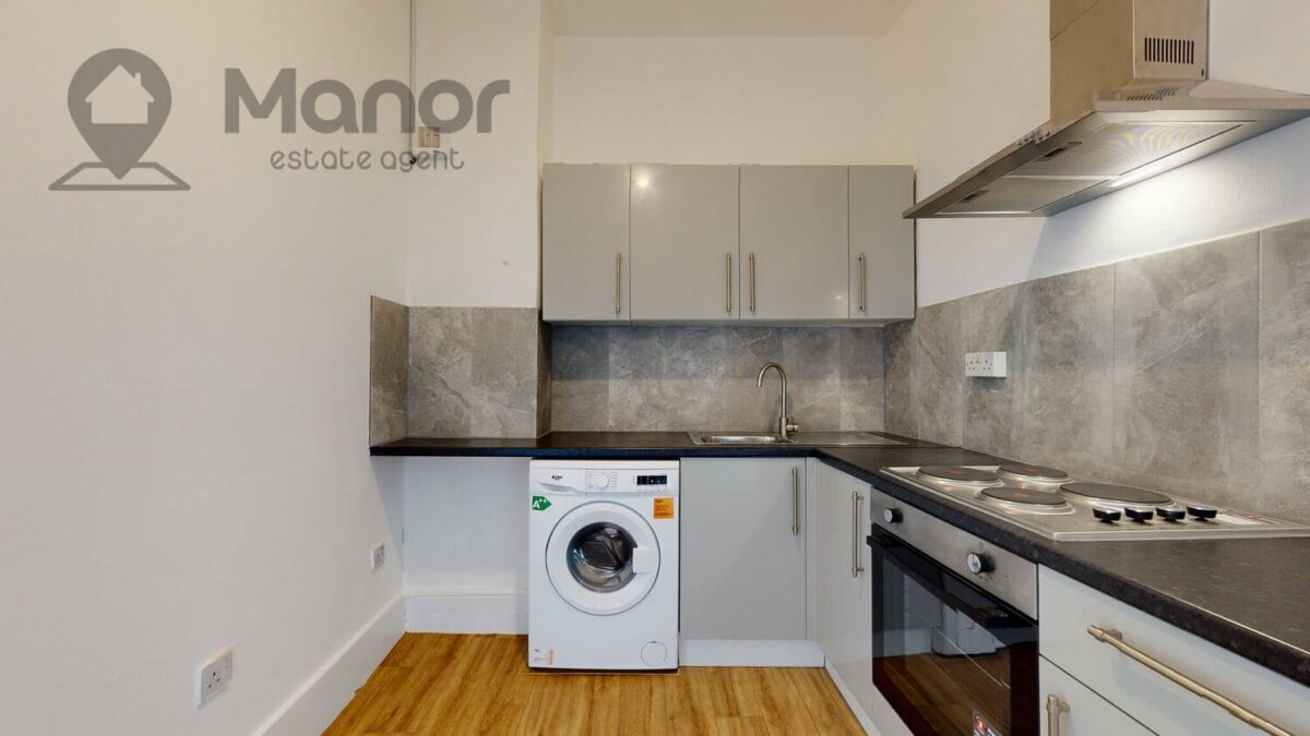 Romford Road, Manor Park, E12 5AW