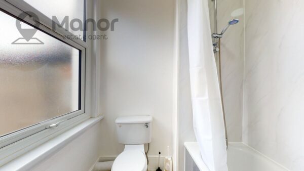 Romford Road, Manor Park, E12 5AW