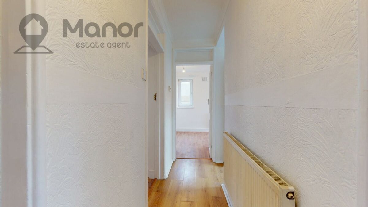 Park Avenue, East Ham, E6 2PY