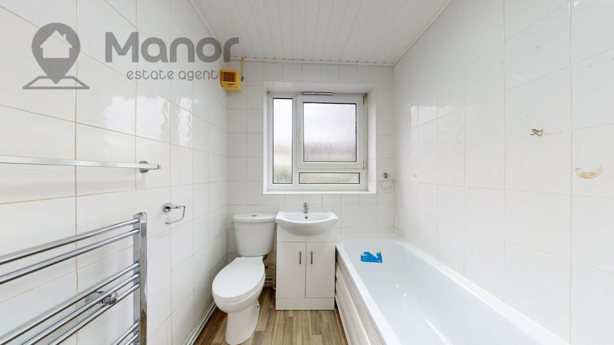 Park Avenue, East Ham, E6 2PY