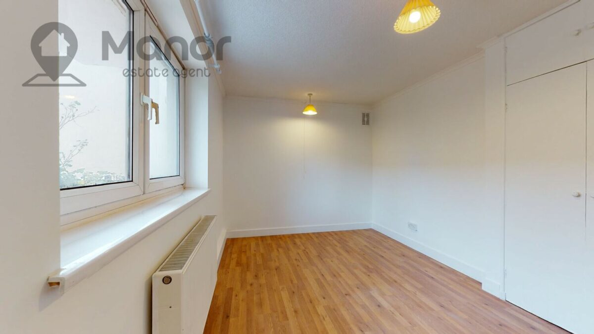 Park Avenue, East Ham, E6 2PY