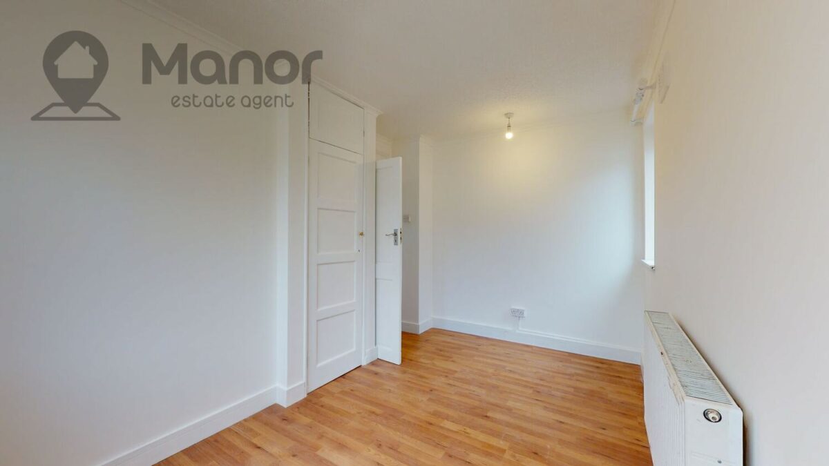 Park Avenue, East Ham, E6 2PY