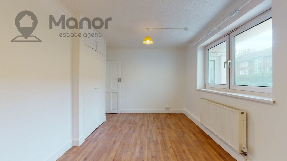 Park Avenue, East Ham, E6 2PY