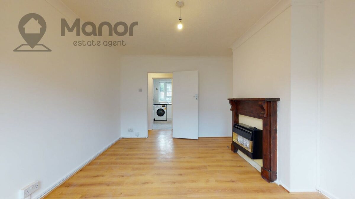 Park Avenue, East Ham, E6 2PY