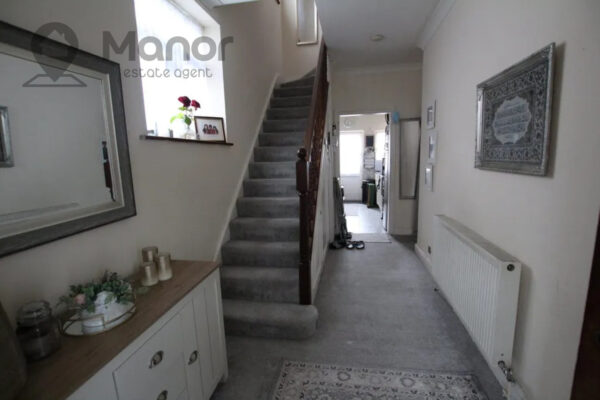 Church Road, Ilford, IG2 7ES