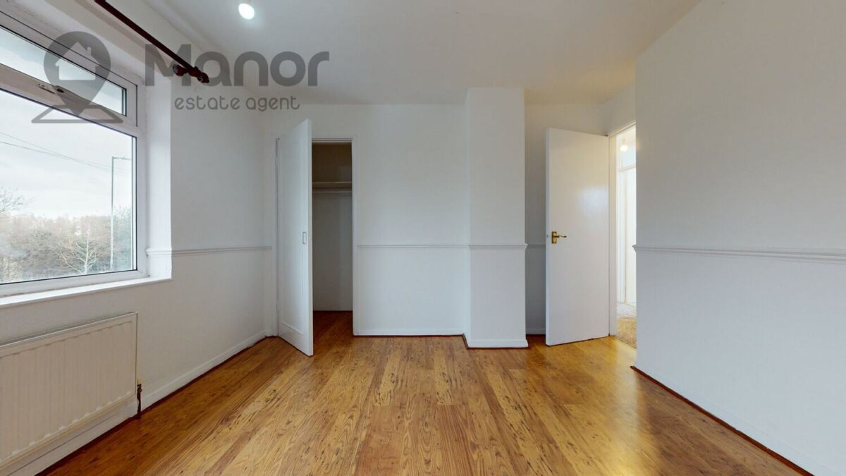 Billet Road, Chadwell Heath, RM6 5QR