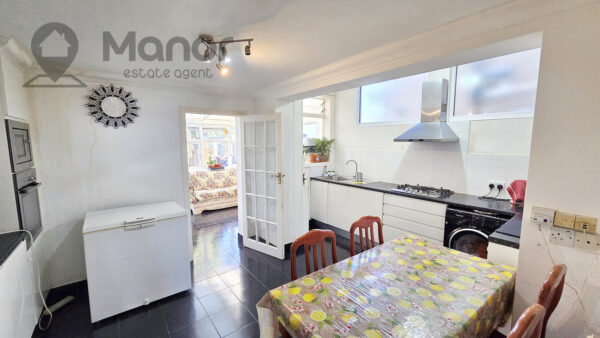 Sixth Avenue, Manor Park, E12 5PR