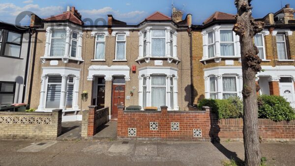 Sixth Avenue, Manor Park, E12 5PR
