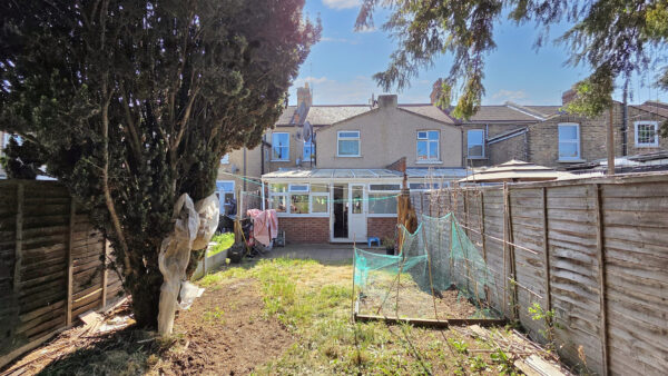 Sixth Avenue, Manor Park, E12 5PR