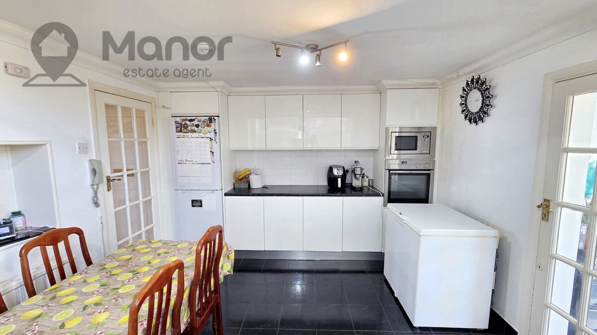 Sixth Avenue, Manor Park, E12 5PR